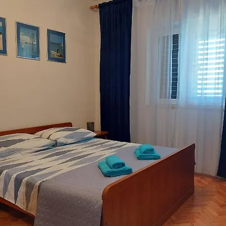 Ita Apartment *