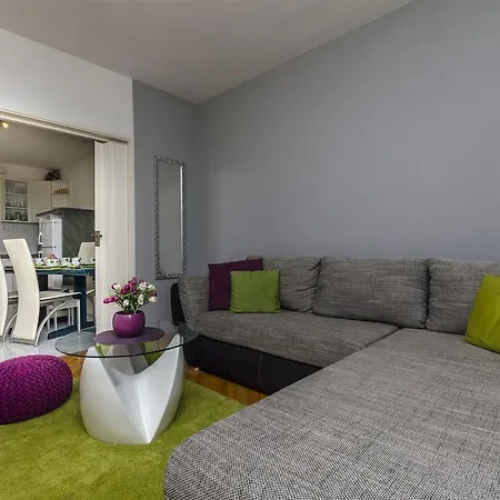 Apartment Ita Postira