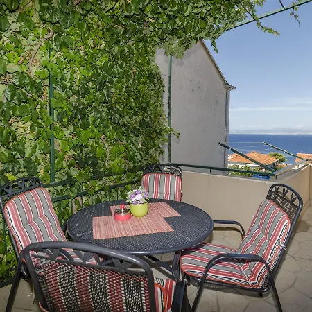 Apartment Ita *